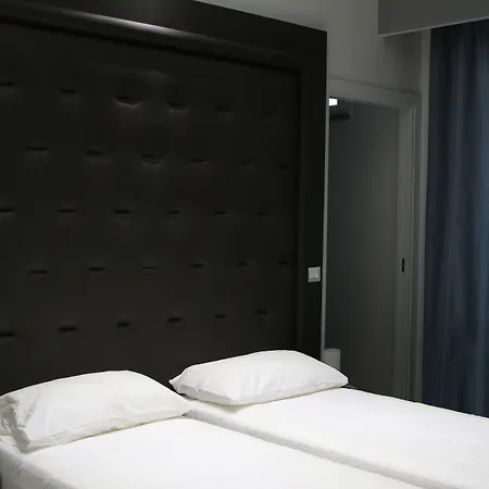 Om Palace 게스트하우스 3*