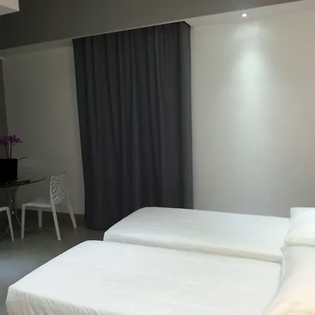 게스트하우스 Om Palace 3*