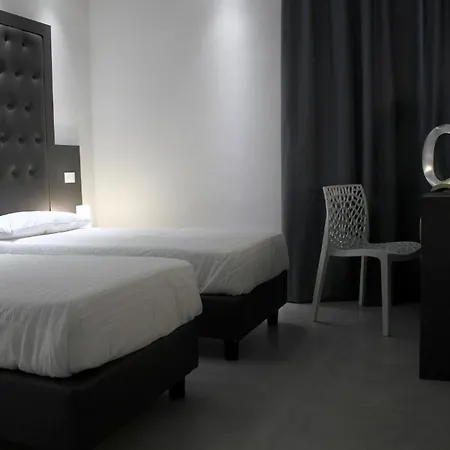 Om Palace 3* 투스카니아